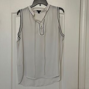 Women's Ann Taylor Sleeveless blouse
